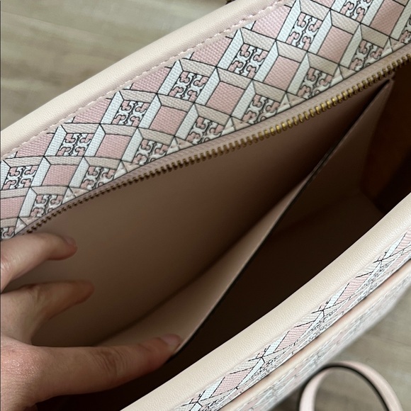 Tory Burch Geo Logo Mini Zip Top Tote - Picture 10 of 15